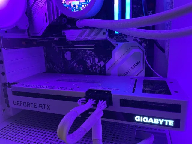 GPU Won't work on top slot.